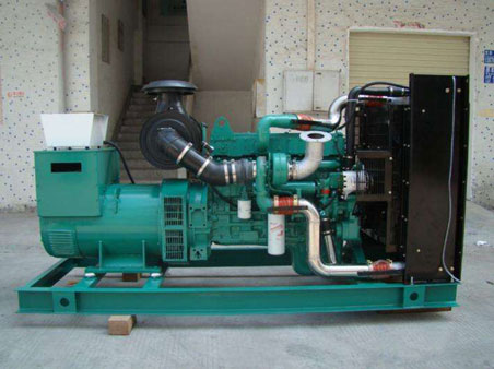 龙山1100kw康明斯柴油发电机组图片 龙山1100kw康明斯柴油发电机组图片